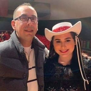 Meet your Posher, Adolfo